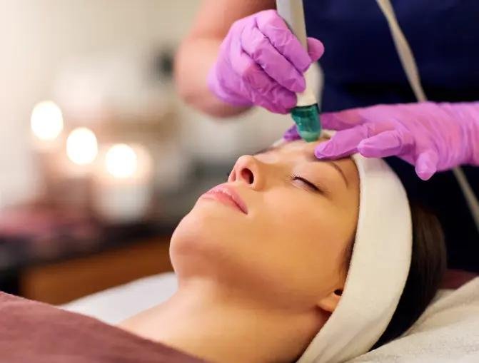 Hydra Facial